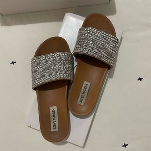 Rhinestones flats. Steve Madden. Really flattering.